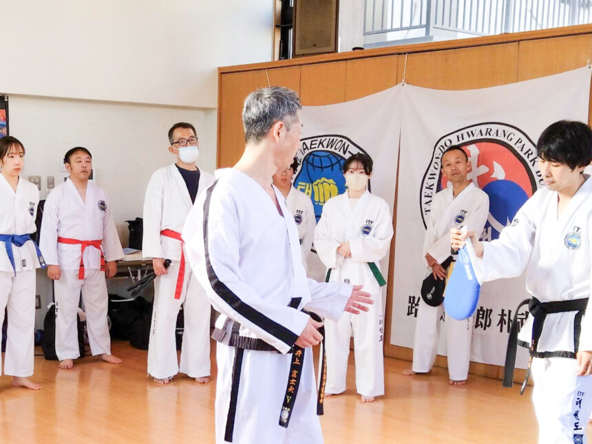 テコンドー神奈川横浜道場の稽古